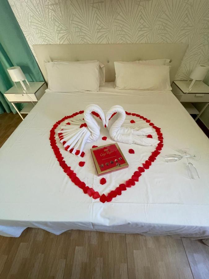 Halley Rooms Моган Екстер'єр фото